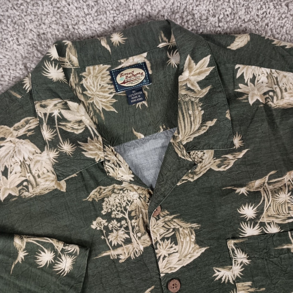 Vintage 90s Tommy Bahama Hawaiian Shirt‎ XL 100% Rayon Coconut Buttons Olive